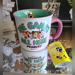 XL PEANUTS 75TH ANNIVERSARY The Gangs All Here Extra Large Coffee Cup Mug Snoopy
